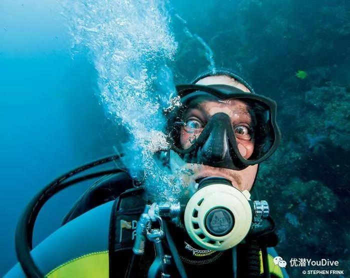 逃离黑砖房间