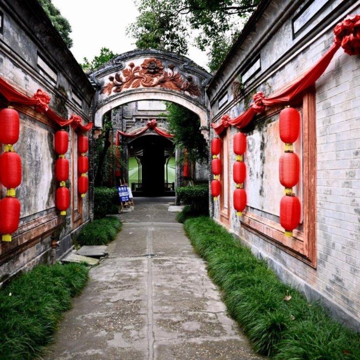 你的公司是如何挺过这三年的？有被迫发展副业吗？游戏画面